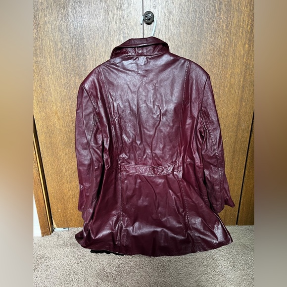 Sterling Stall Leather Jacket - Picture 2 of 7